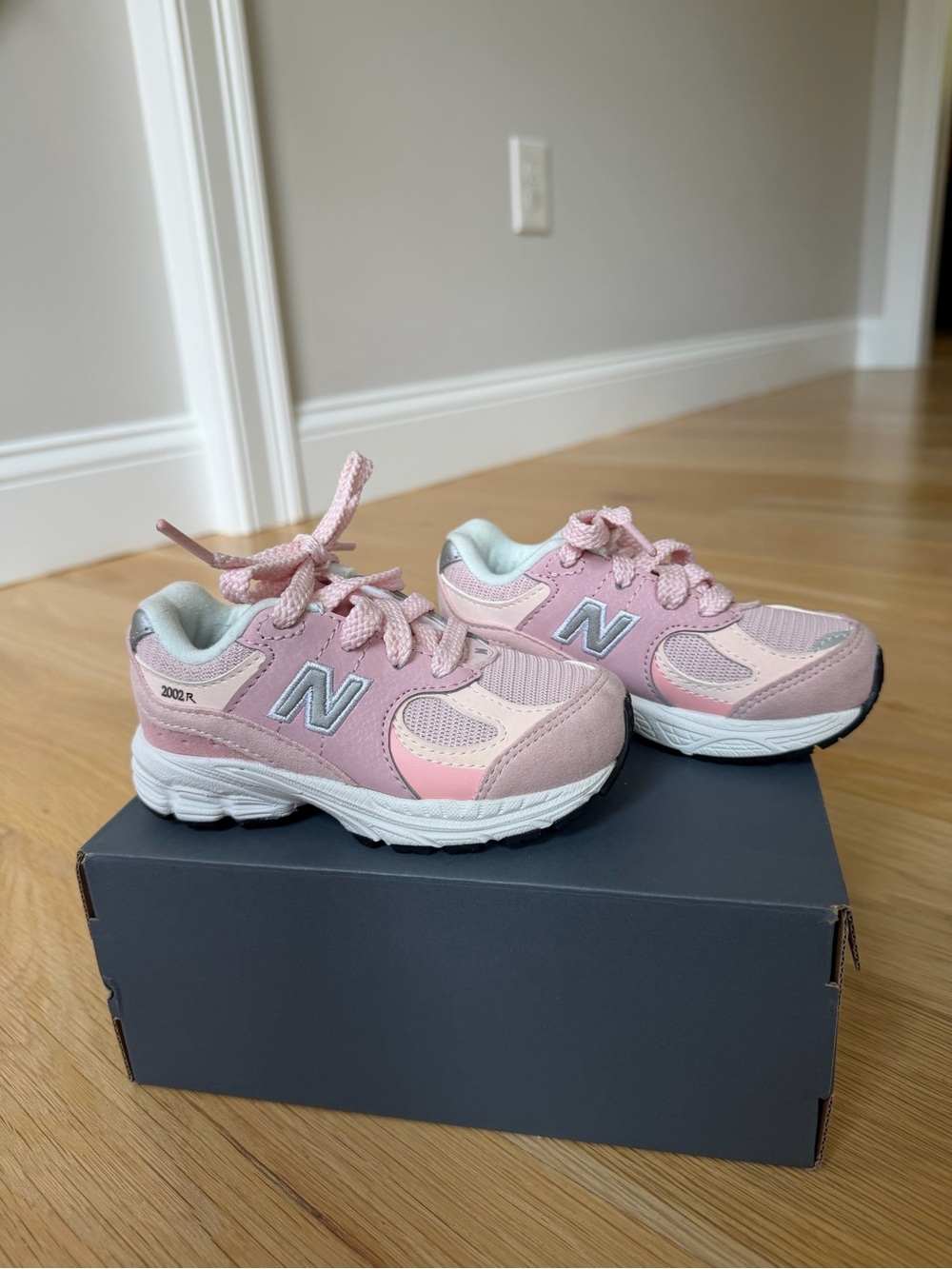 New Balance Pink Mesh & Suede Kids Sneakers